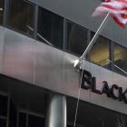 BlackRock (NYSE:BLK) Sees Revenue Growth While Earnings Per Share Declines
