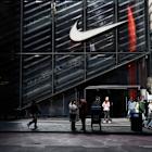 Nike's longtime design and innovation chief John Hoke to retire