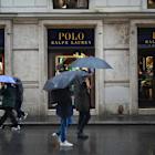 Retailers plug in AI to optimize costs as economic pressures mount
