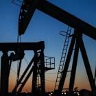 Oil Prices Drop on Hope for  De-Escalation in Israel-Iran Conflict