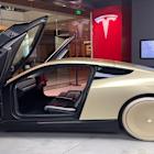 Tesla sells off lease cars that were planned to be robotaxis