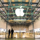 Bank of America: U.S. iPhone Build Could Push Costs Up 90%
