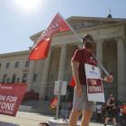 Unifor members vote to strike at Manitoba Hydro