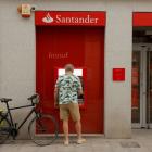 Santander third-quarter lending income hit by lower rates