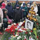 'Very personal': hundreds flock to Navalny grave on death anniversary