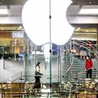 Apple, 2 Other Stocks Are ‘Worst Positioned’ in Tech Hardware for Tariffs