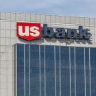 U.S. Bancorp's (USB) Q1 Earnings Beat Estimates, Provisions Rise