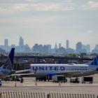 Analysis-United Airlines bears brunt of Newark airport chaos