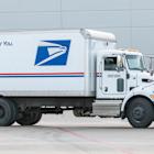 Postal Service board names FedEx official as CEO before vetting complete