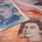 Western Union Hits 35th 52-Week Low: Undervalued Gem or Falling Knife?