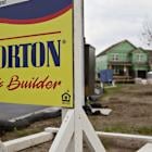 D.R. Horton Stock Falls on Earnings Miss and Cut to Full-Year Guidance