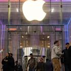 Ordinary Investors Are Souring on Big Tech