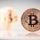 Circle (CRCL) Drops 8% as Rival Ripple Seeks Federal Bank Charter