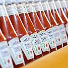 Kraft Heinz (KHC) Lowers 2025 Forecasts as Tariffs, Weak Demand Weigh