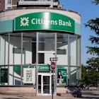 Citizens Financial Group Stock: Is CFG Underperforming the Financial Sector?