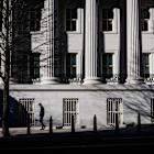 US Boosts Net Quarterly Borrowing Estimate to $514 Billion