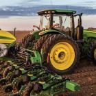 Deere & Company (NYSE:DE) is favoured by institutional owners who hold 70% of the company