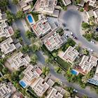 Douglas Elliman Inc. (DOUG) Receives Acquisition Offer Following Investigation Involving Former Star Agents