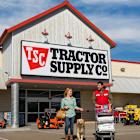 Tractor Supply debuts animal, pet pharmacy service