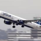 JetBlue unveils generous offer for travelers amid weak profits