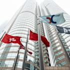 Chinese Stocks Slump in Hong Kong as Trade War Concerns Mount