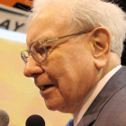 Berkshire Hathaway: Buy, Sell, or Hold?