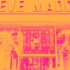 Steven Madden's (NASDAQ:SHOO) Q4 Sales Beat Estimates