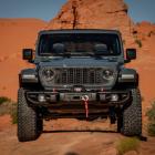 Back by Popular Demand: Eight-Speed Automatic Returns to 2025 Jeep® Wrangler V-6