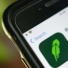 Can Robinhood Keep Growing Amid Volatile Markets? What the Firm’s Quarterly Earnings May Reveal.