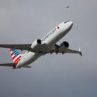 American Airlines places its biggest plane order in more than a decade