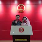Beijing simplifies marriages to encourage Chinese to wed