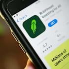 Robinhood vs. Coinbase: Why One Stock Is a Much Bigger Winner