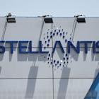 Stellantis eyes November for start of hybrid Fiat 500 production