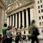 Bank Stocks Near Record With Buyback, Dividend Boosts on Horizon
