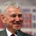 David Murdock, Corporate Investor Who Made Nutrition an Obsession, Dies at 102