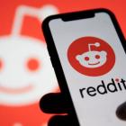 Investor's $200K Debate Sparks Drama On Reddit – '$GOF's 13% Yield Is Hard To Ignore But Should I Diversify With JEPI And EOI?!'