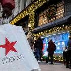 Retailers Grasp for Holiday Magic Amid Raucous U.S. Elections and Shorter Season