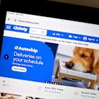Chewy Stock Tumbles as Net Income Falls Short of Estimates