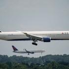 Delta Air Sells $2 Billion of Bonds to Repay Pandemic Loan