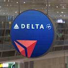 Delta plane suffers engine fire in Orlando, forcing evacuation