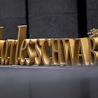 Charles Schwab Stock Is Back. How It Tamed the Turmoil.