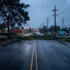 Francine Knocks Out Power to Hundreds of Thousands in South