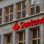 Santander secures banking licence in Canada