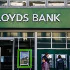 Lloyds Bank will tie its senior bankers’ 2024 bonuses to their office attendance