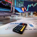 Erie Indemnity Stock: Is ERIE Underperforming the Financial Sector?
