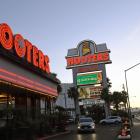 Hooters in Talks for Potential Bankruptcy in Coming Months