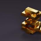 Gold hits record high as interest rates fall