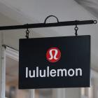 Lululemon, American Eagle log strong sales in discount-heavy holiday season