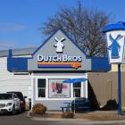 Fizzy drinks, energetic 'broistas' are fueling Dutch Bros' rise as the next big coffee chain