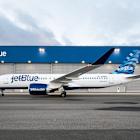 JetBlue Airways Stock: Bull vs. Bear